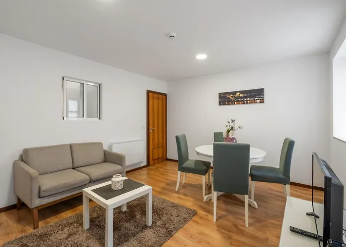 Casa Bracara Augusta By Minho's Guest شقة براغا